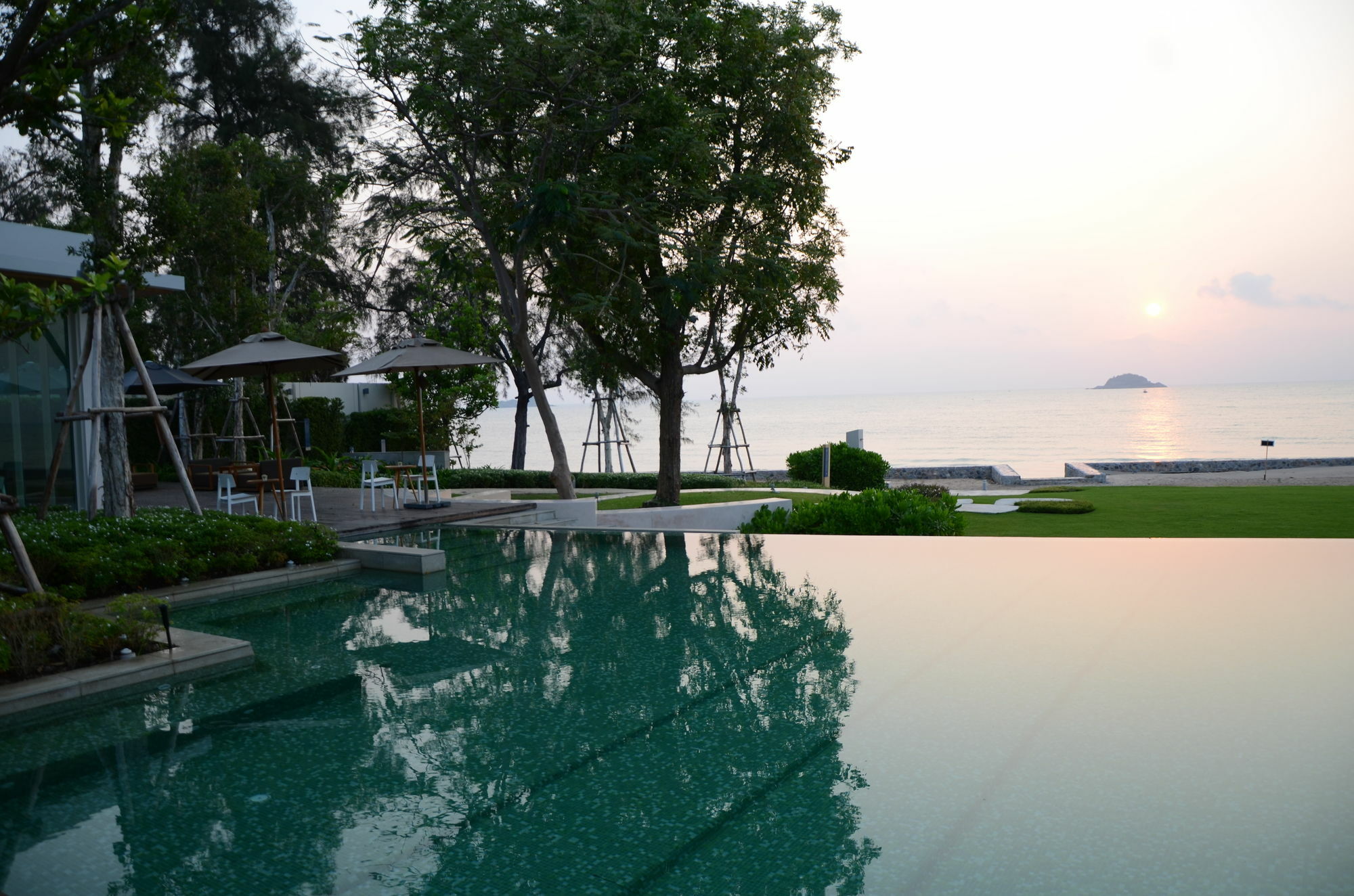 Huahin Luxury Beachfront Condo By Ml エクステリア 写真